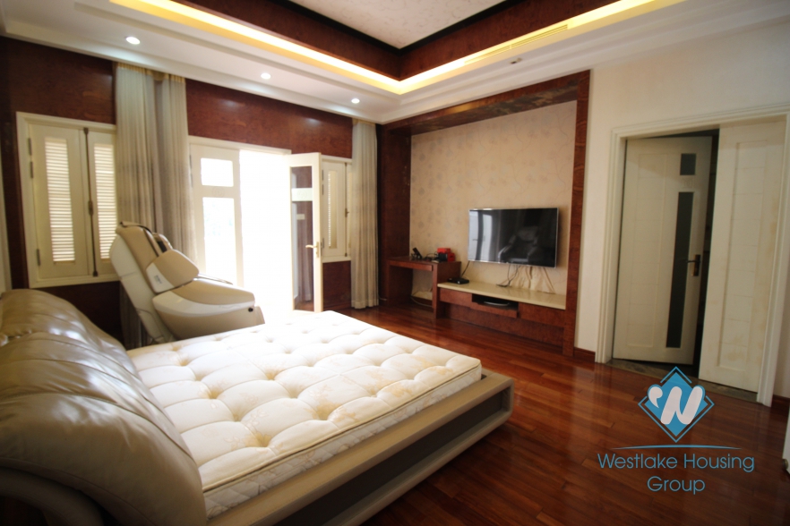 Beautiful modern villa for rent in Ciputra international city